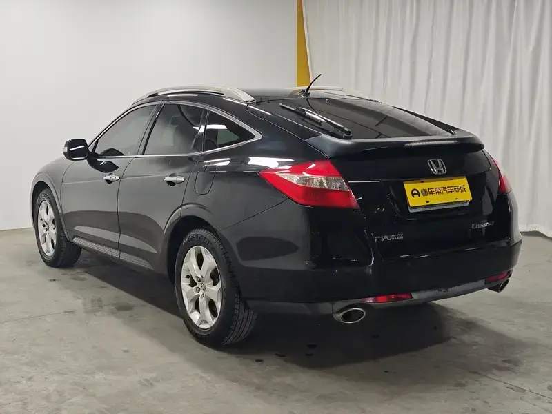 2012 Honda Crosstour с пробегом 58 400 км