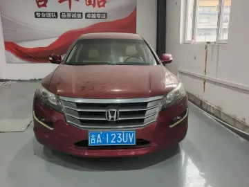 2012 Honda Crosstour с пробегом 117 000 км