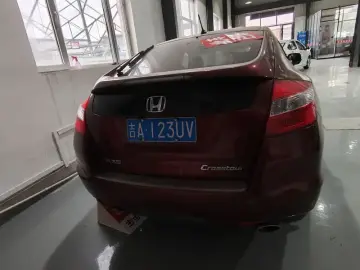 2012 Honda Crosstour с пробегом 117 000 км