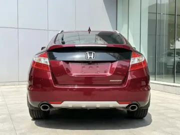 2014 Honda Crosstour с пробегом 100 000 км