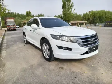 2012 Honda Crosstour с пробегом 180 000 км