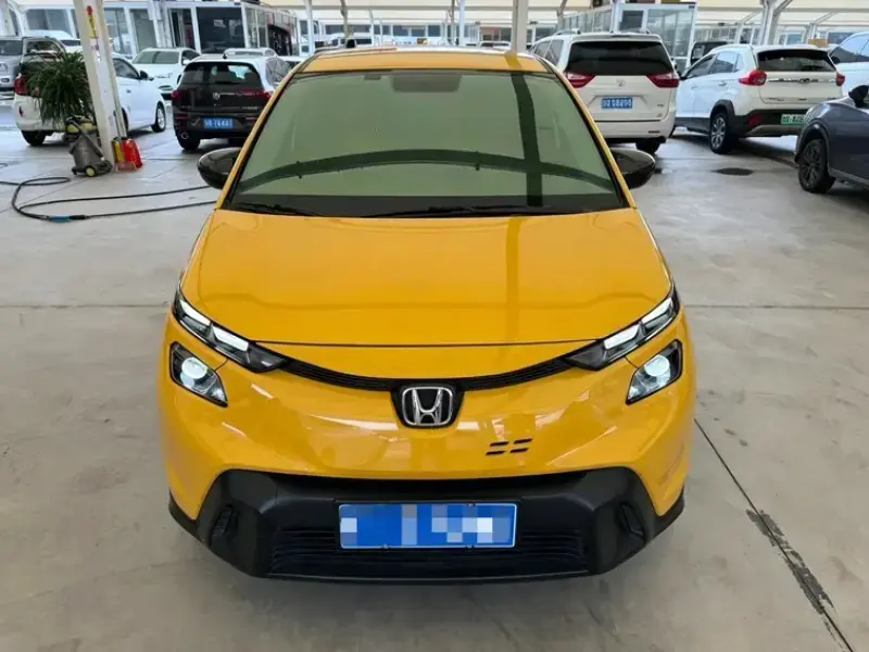 2026 Honda Fit с пробегом 12 000 км
