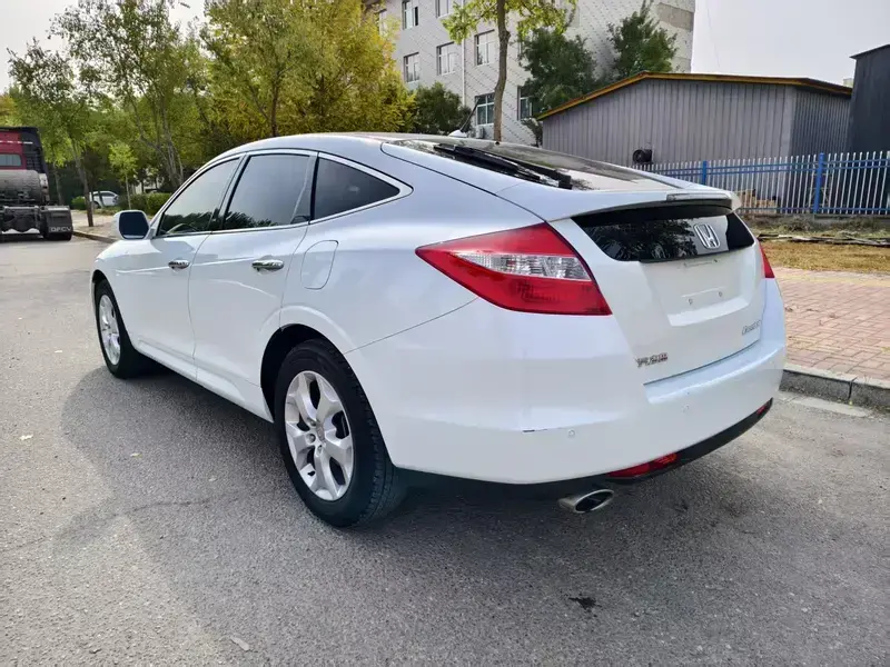 2012 Honda Crosstour с пробегом 180 000 км