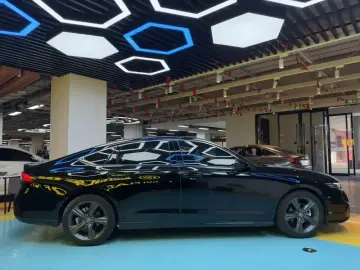 2024 Honda Inspire с пробегом 62 000 км