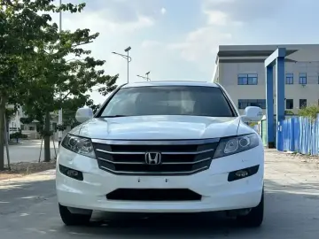 2014 Honda Crosstour с пробегом 160 000 км
