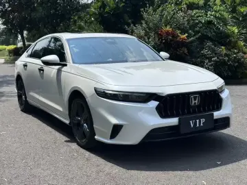2024 Honda Inspire с пробегом 20 000 км