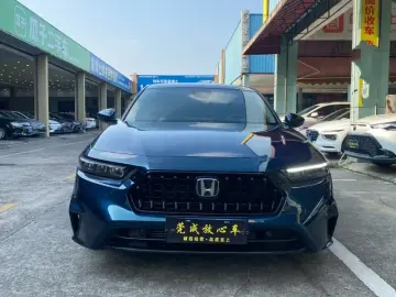 2025 Honda Inspire с пробегом 4 000 км