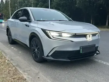 2024 Honda e:NP2 с пробегом 38 000 км
