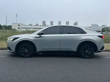 2024 Honda e:NP2 с пробегом 38 000 км