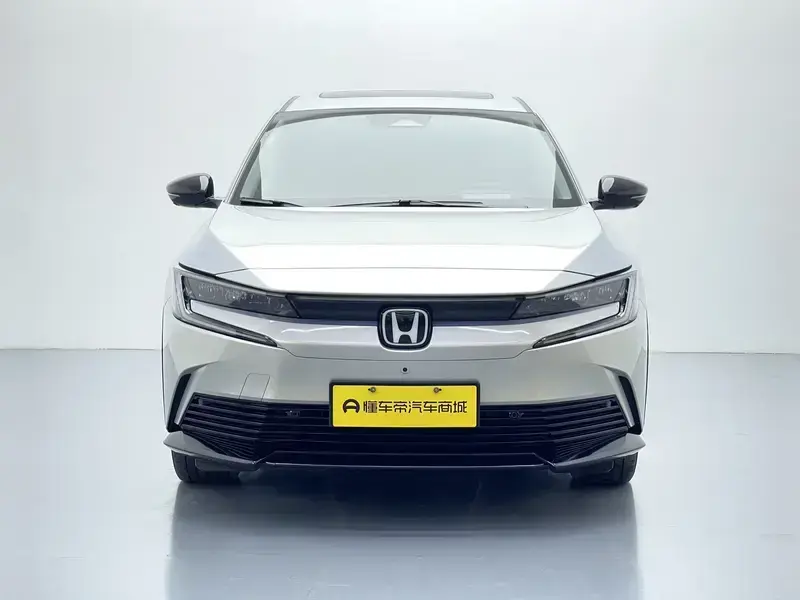 2024 Honda e:NP2 с пробегом 33 800 км