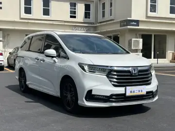 2022 Honda Odyssey с пробегом 42 000 км