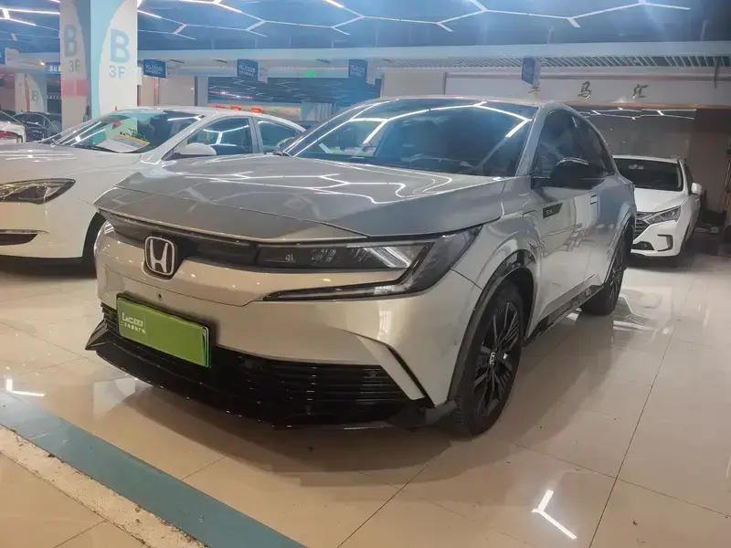 2024 Honda e:NP2 с пробегом 13 000 км