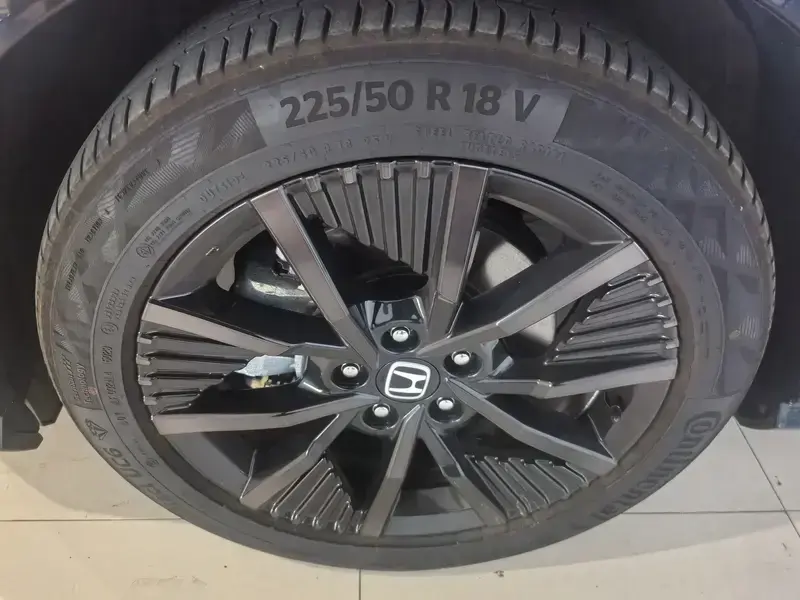 2024 Honda e:NP2 с пробегом 13 000 км