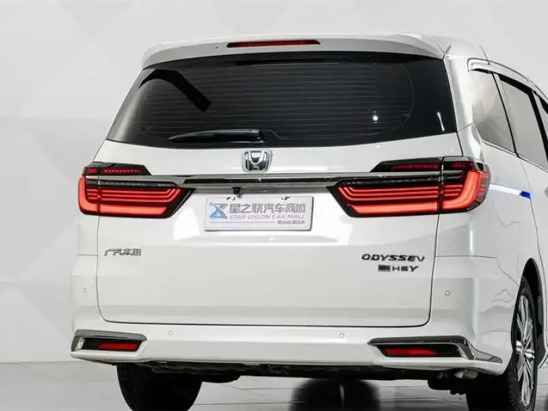 2024 Honda Odyssey с пробегом 10 700 км