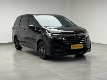 2022 Honda Odyssey с пробегом 82 700 км