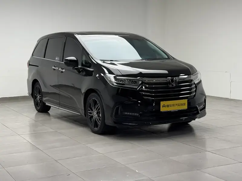 2022 Honda Odyssey с пробегом 82 700 км