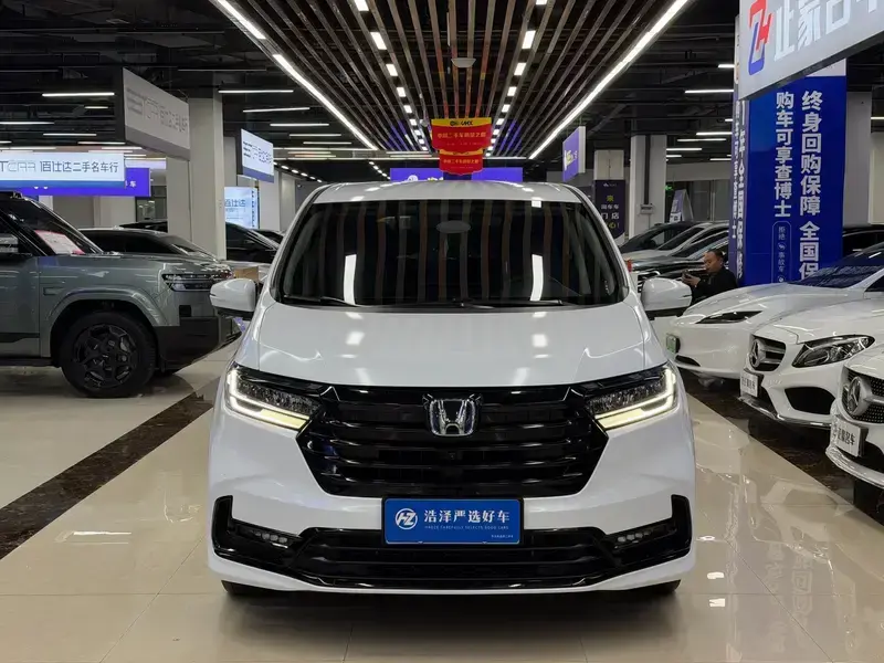 2024 Honda Odyssey с пробегом 38 000 км