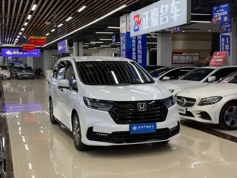 2024 Honda Odyssey с пробегом 38 000 км