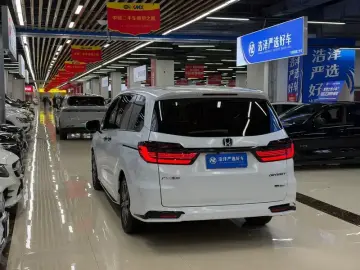 2024 Honda Odyssey с пробегом 38 000 км
