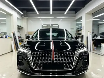 2023 Hongqi H5 с пробегом 26 000 км