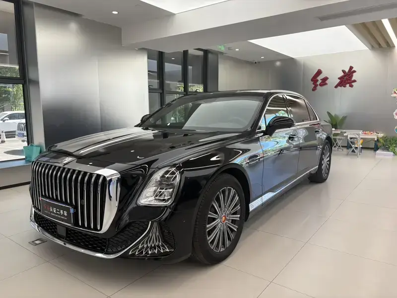 2024 Hongqi Guoya с пробегом 4 000 км
