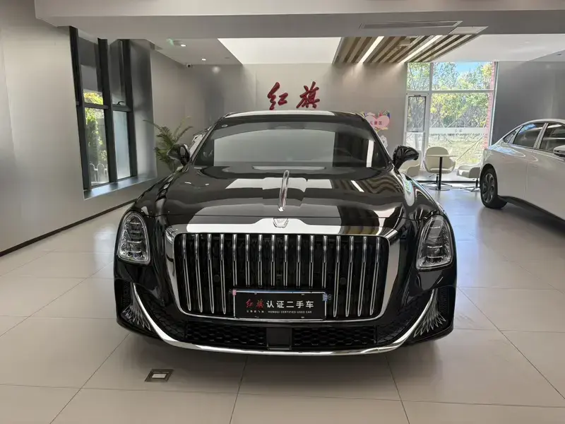 2024 Hongqi Guoya с пробегом 4 000 км