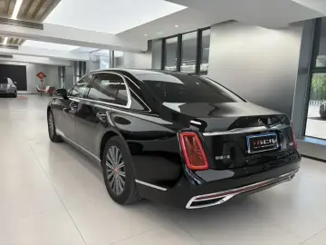 2024 Hongqi Guoya с пробегом 4 000 км