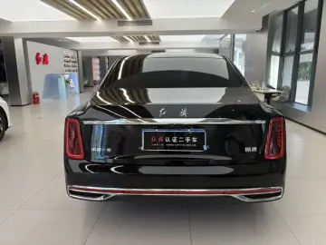 2024 Hongqi Guoya с пробегом 4 000 км