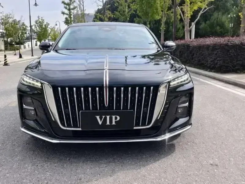2023 Hongqi H5 с пробегом 73 000 км