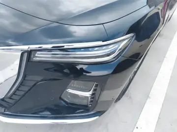 2024 Hongqi H5 с пробегом 53 000 км