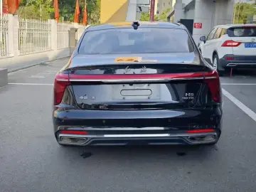 2023 Hongqi H5 с пробегом 15 000 км