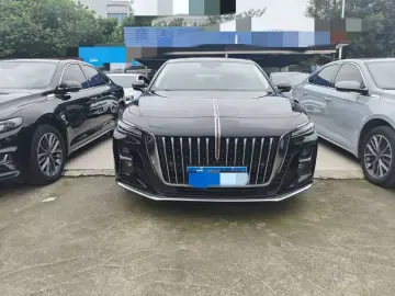 2023 Hongqi H5 с пробегом 31 000 км