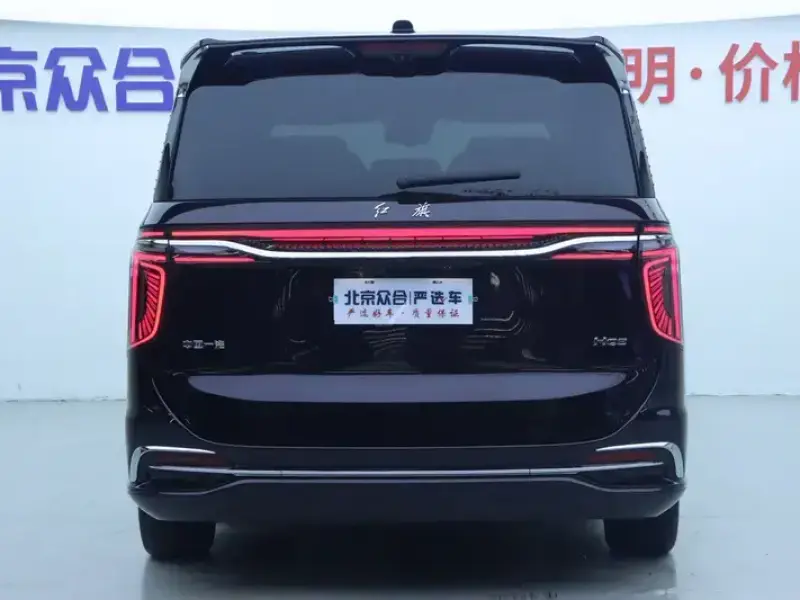 2022 Hongqi HQ9 с пробегом 11 600 км