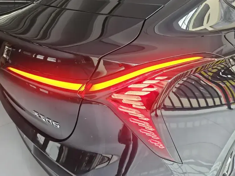 2025 Hongqi Tiangong 05 с пробегом 100 км