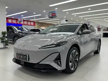Hongqi Tiangong 05