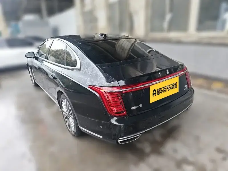 2020 Hongqi H9 с пробегом 79 100 км