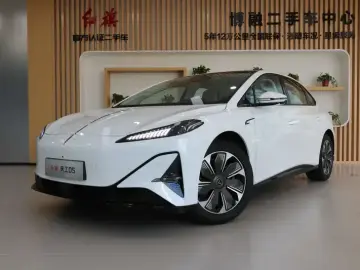 Hongqi Tiangong 05