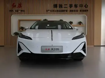 2025 Hongqi Tiangong 05 с пробегом 3 000 км