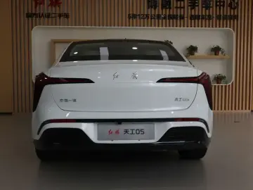 2025 Hongqi Tiangong 05 с пробегом 3 000 км