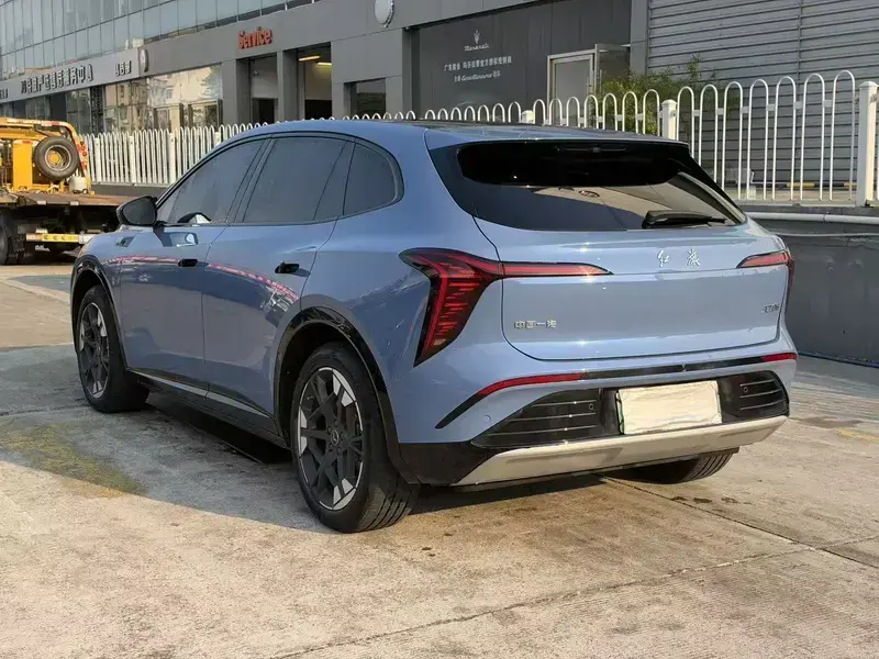 2025 Hongqi Tiangong 06 с пробегом 6 600 км