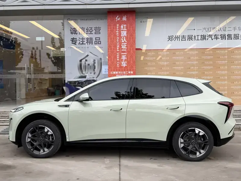 2025 Hongqi Tiangong 06 с пробегом 9 000 км
