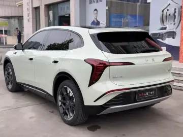 2025 Hongqi Tiangong 06 с пробегом 9 000 км