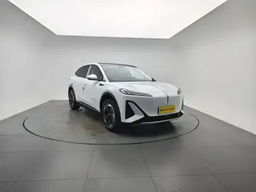 2025 Hongqi Tiangong 06 с пробегом 200 км