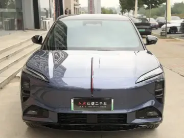 2026 Hongqi Tiangong 08 с пробегом 200 км
