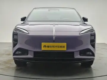 2025 Hongqi Tiangong 08 с пробегом 11 700 км
