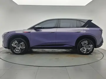 2025 Hongqi Tiangong 08 с пробегом 11 700 км