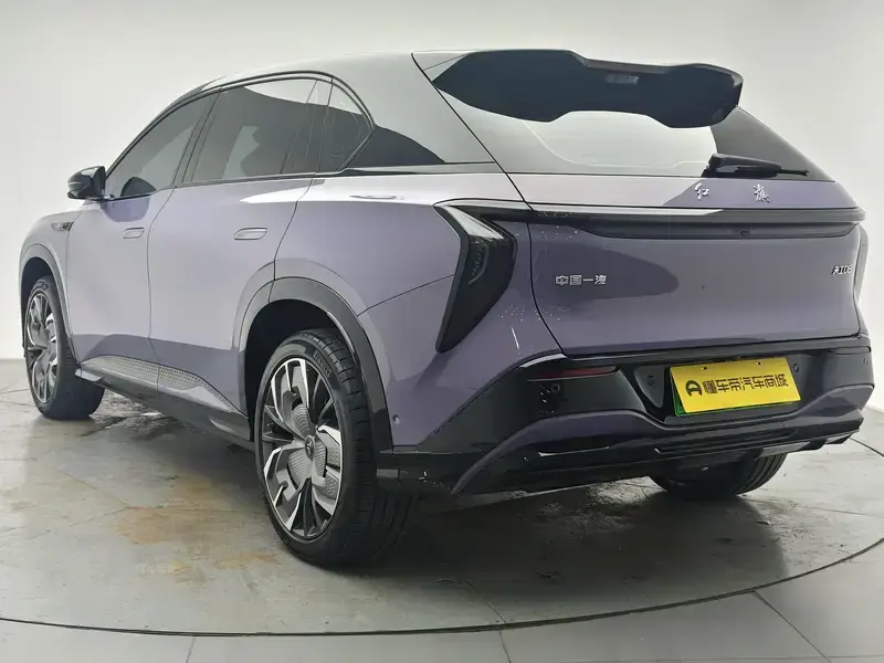 2025 Hongqi Tiangong 08 с пробегом 11 700 км