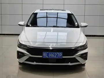 2023 Hyundai Elantra с пробегом 36 000 км
