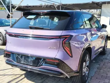 2025 Hongqi Tiangong 08 с пробегом 21 000 км