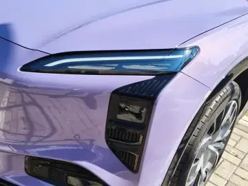 2025 Hongqi Tiangong 08 с пробегом 21 000 км